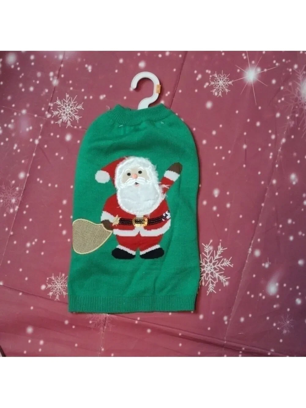 FABDOG Santa sweater size medium